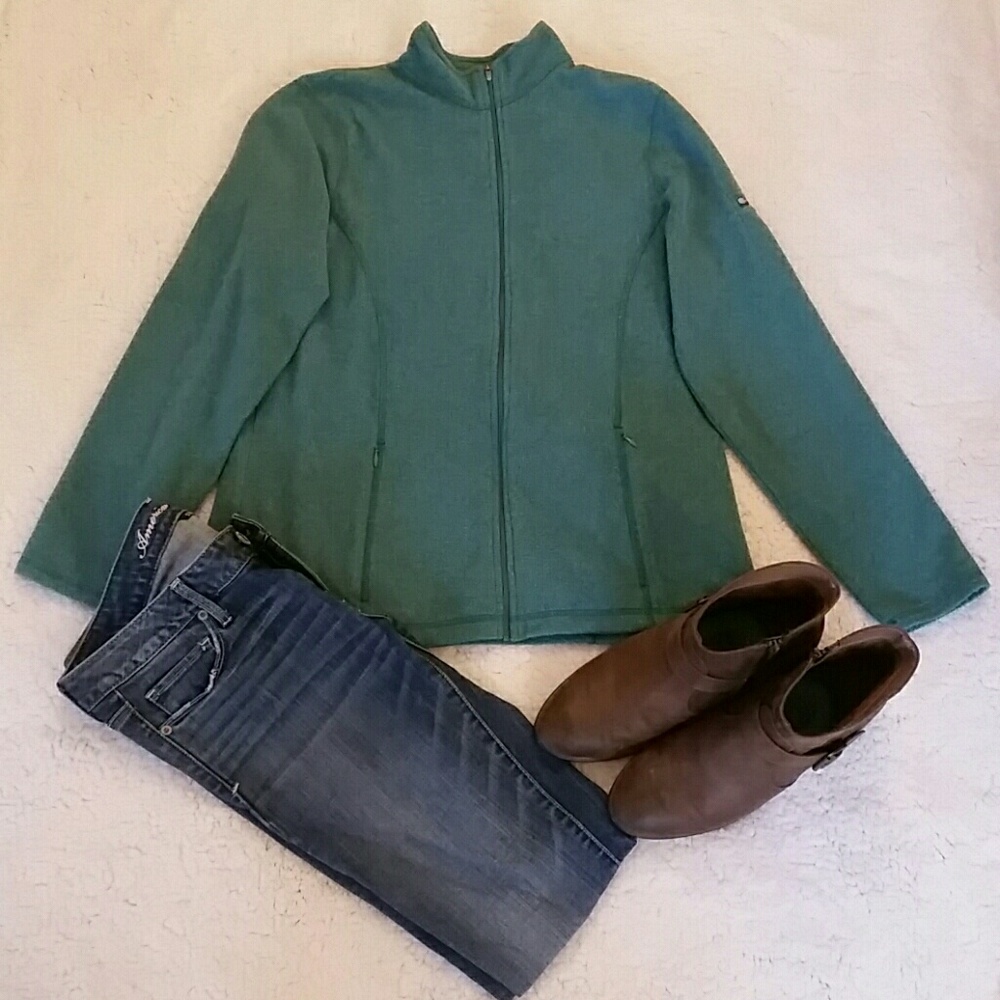 Green L.L.bean Zip Up Fleece W/Pockets
